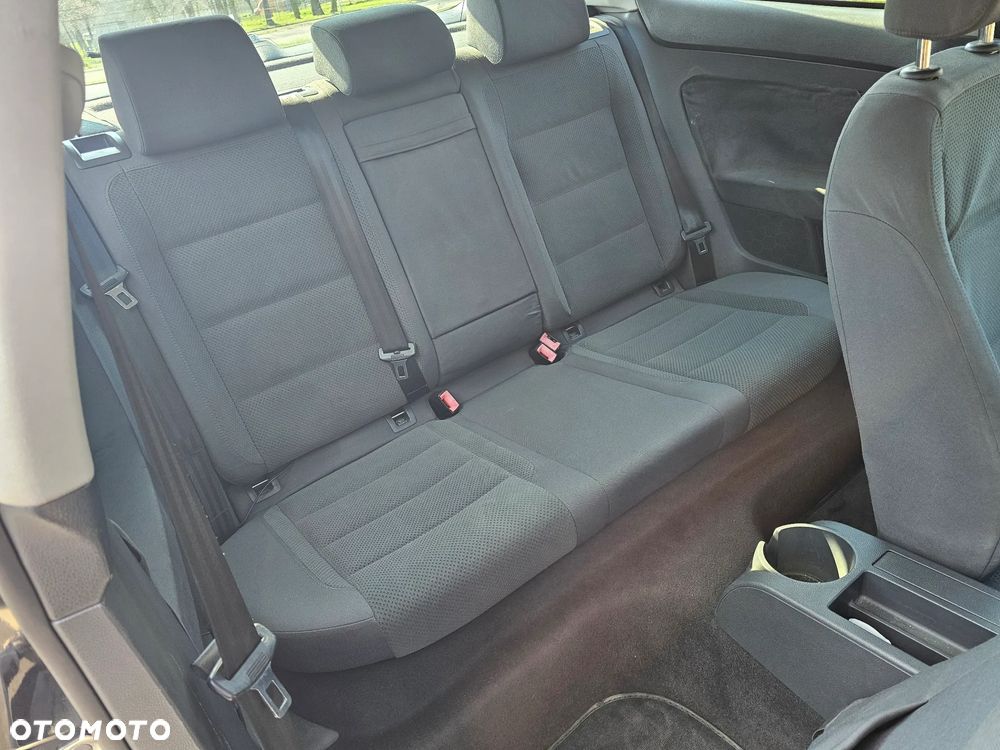 Volkswagen Golf 1.9 TDI Trendline - 12