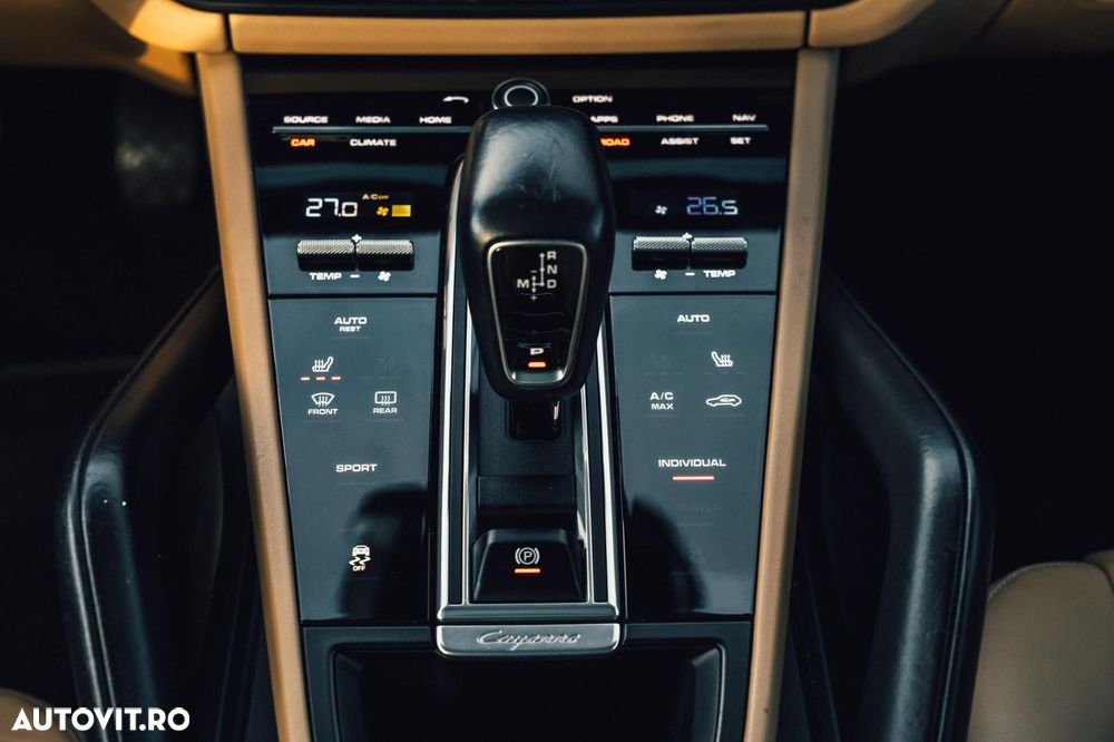 Porsche Cayenne - 15