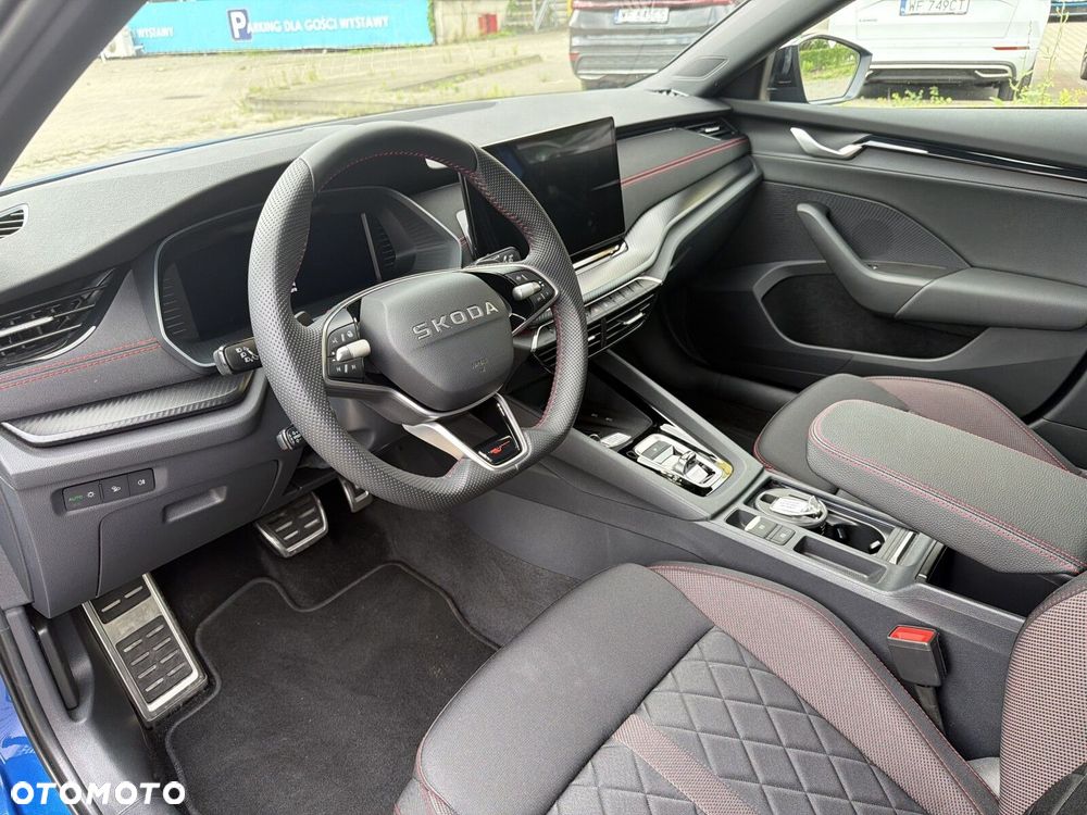 Skoda Octavia 2.0 TSI RS DSG - 10