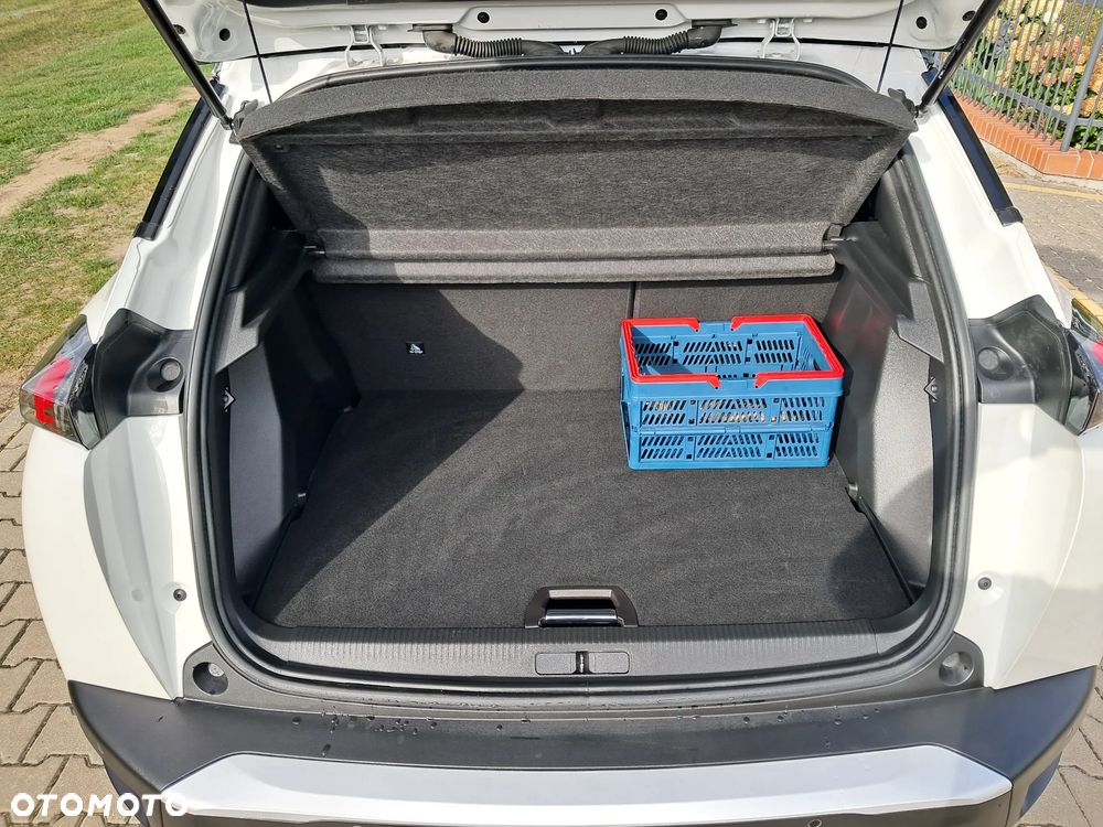 Peugeot 2008 1.2 PureTech GT S&S EAT8 - 26