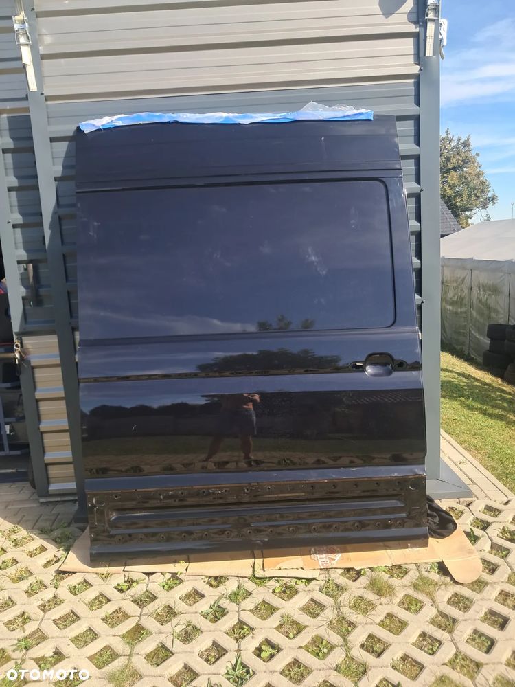Drzwi boczne przesuwne prawe Volkswagen Crafter 7c Man TGE czarne - 2