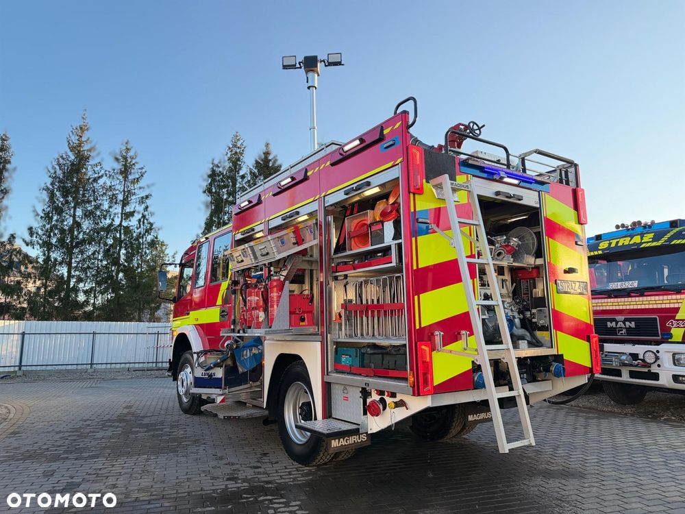 Mercedes-Benz Mercedes Atego GBA Wóz Strażacki 3t wody, Wysokie prześwity, Maszt oświetleniowy - 24