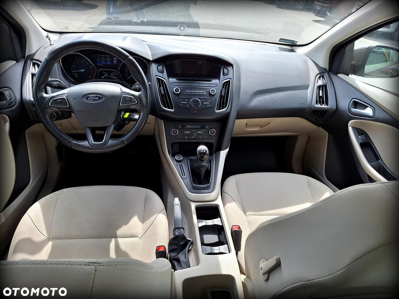 Ford Focus 1.6 Trend - 6