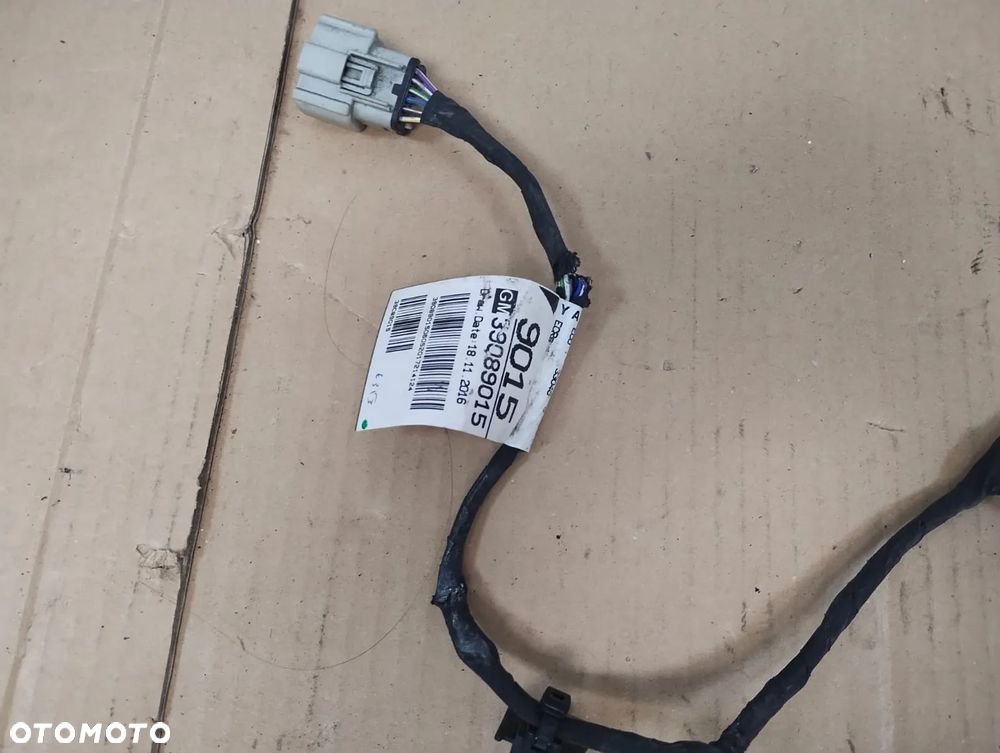 OPEL CROSSLAND X WIĄZKA CZUJNIKÓW PARKOWANIA 4 PDC TYŁ 39089015 - 6