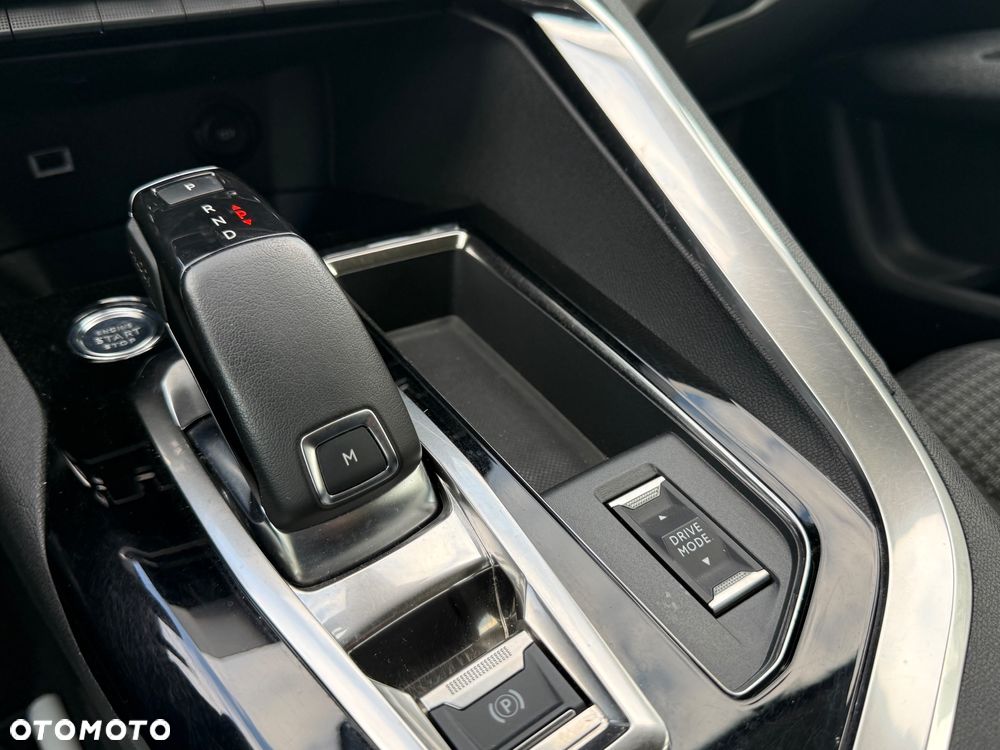 Peugeot 3008 BlueHDi 130 Stop & Start EAT8 Active Business-Paket - 14