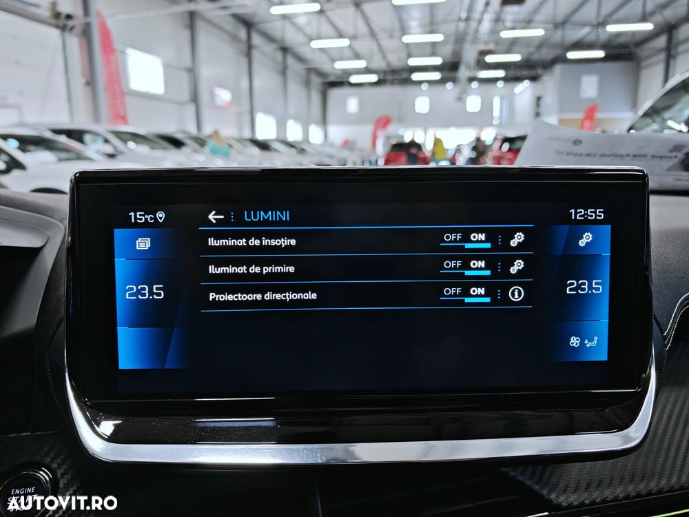 Peugeot 2008 PureTech 130 EAT8 GT - 15