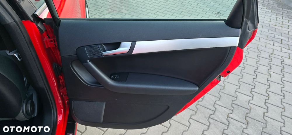 Audi A3 3-drzwiowe 2.0 TDI DPF quattro S line Sportpaket - 27