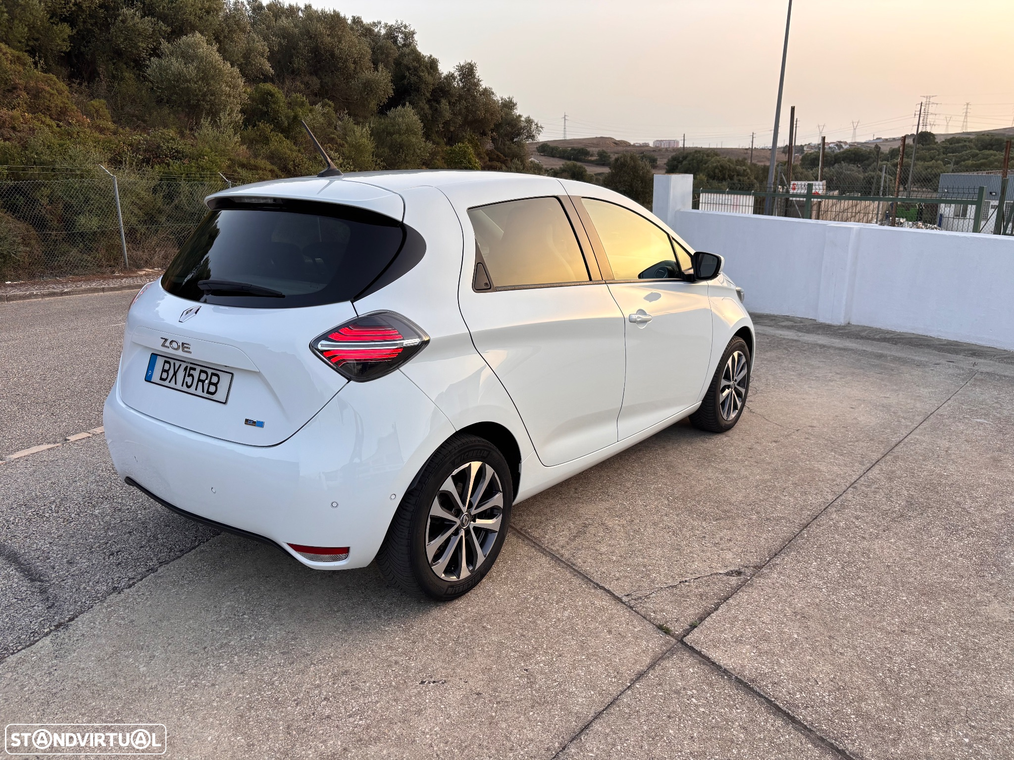 Renault Zoe (c/ Bateria) EV50 135hp Techno - 5