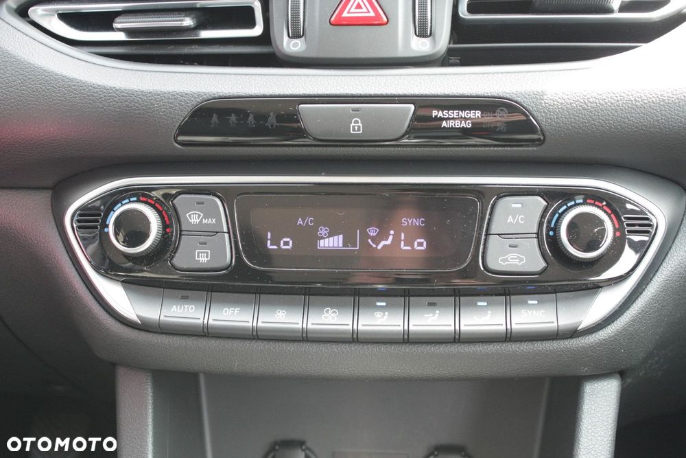 Hyundai i30 Fastback 1.0 T-GDI Comfort - 22