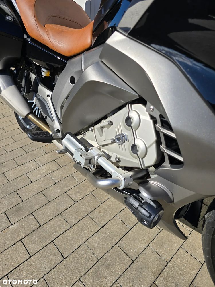 BMW K - 7