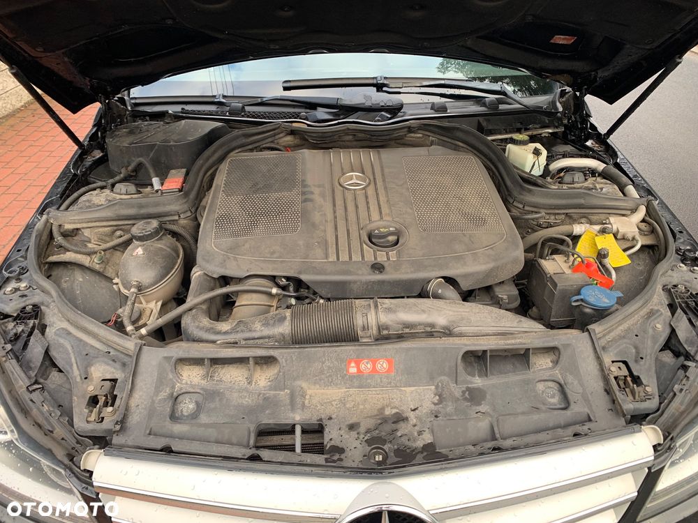 Mercedes-Benz Klasa C 200 CDI DPF Automatik BlueEFFICIENCY Avantgarde - 13