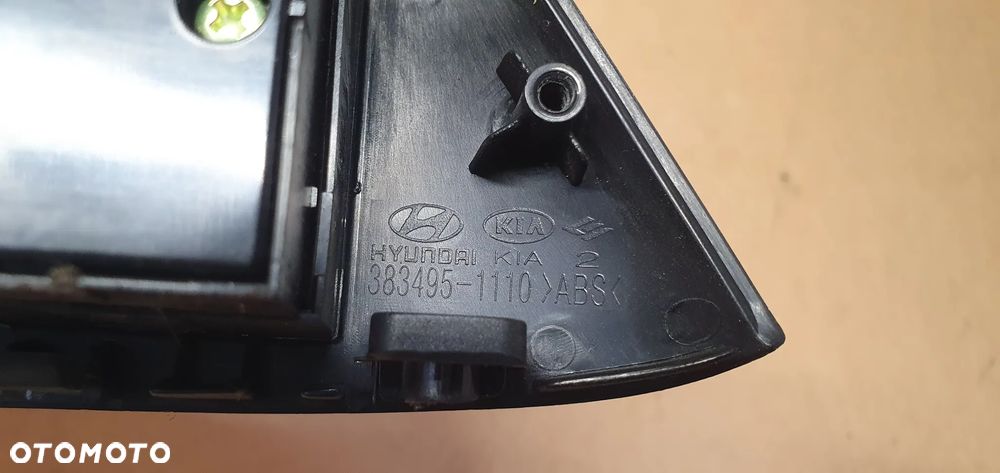 Przełącznik panel szyb lewy przód Hyundai IX35 93570-2Y8109P - 8