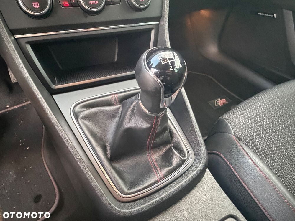 Seat Leon 2.0 TDI FR Black S&S - 14
