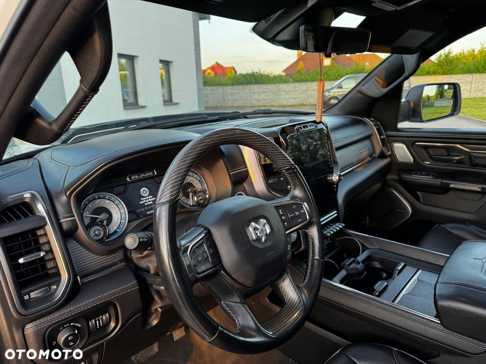 Dodge RAM 1500 5.7 4x4 - 13