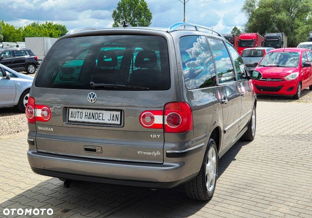 Volkswagen Sharan - 3