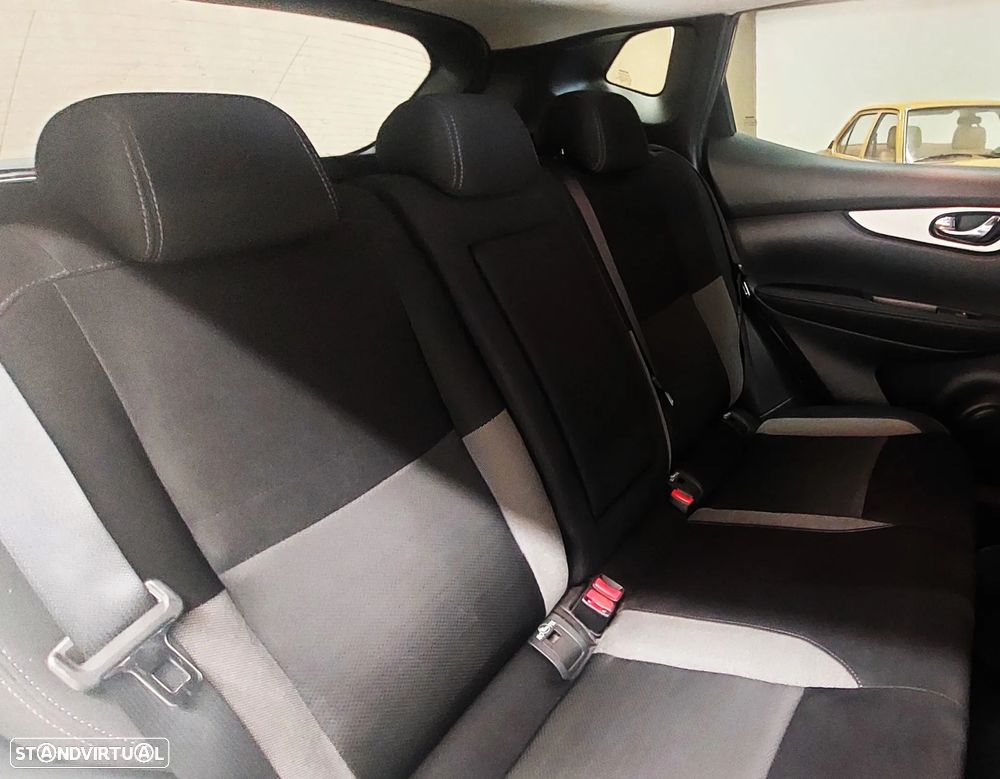 Nissan Qashqai 1.2 DIG-T Acenta Connect - 10
