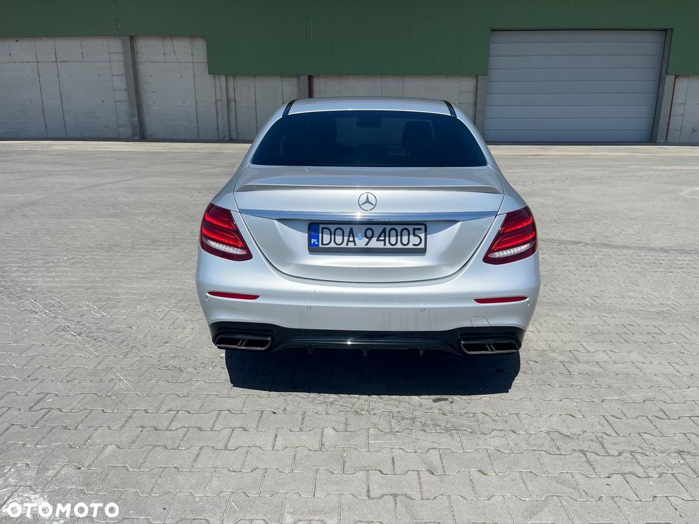 Mercedes-Benz Klasa E - 3