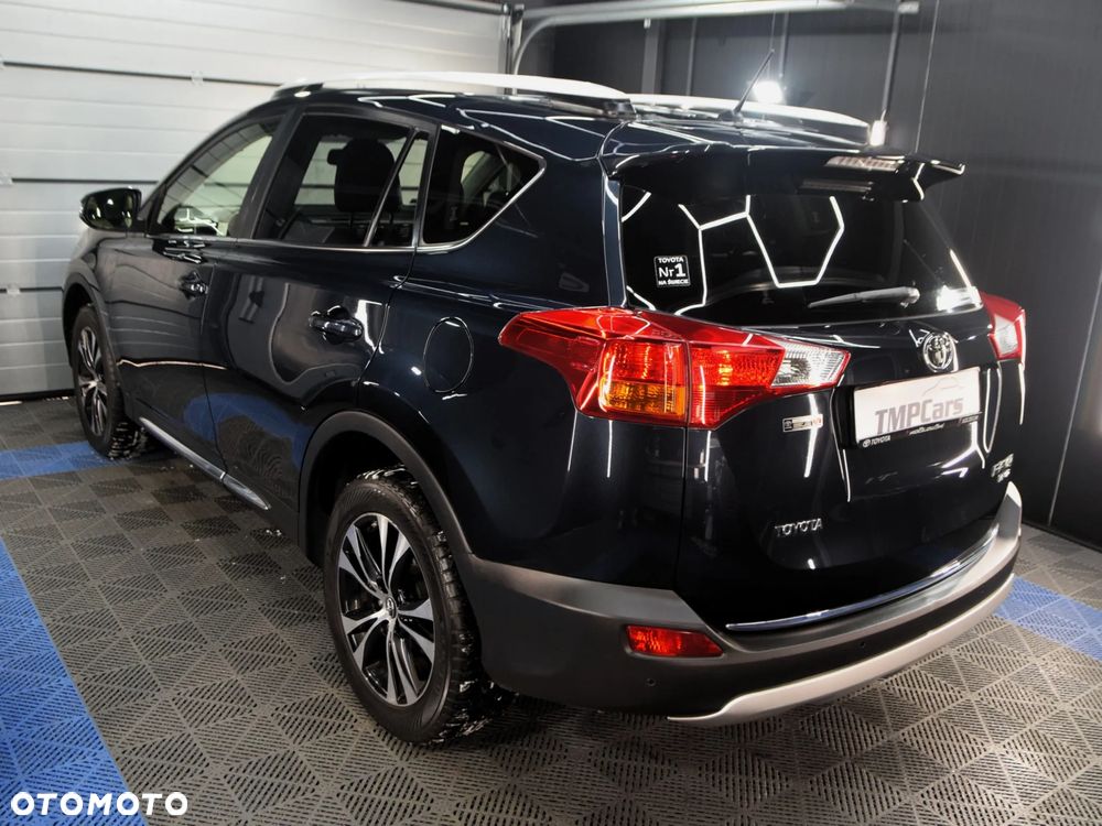 Toyota RAV4 2.0 D-4D Active - 33
