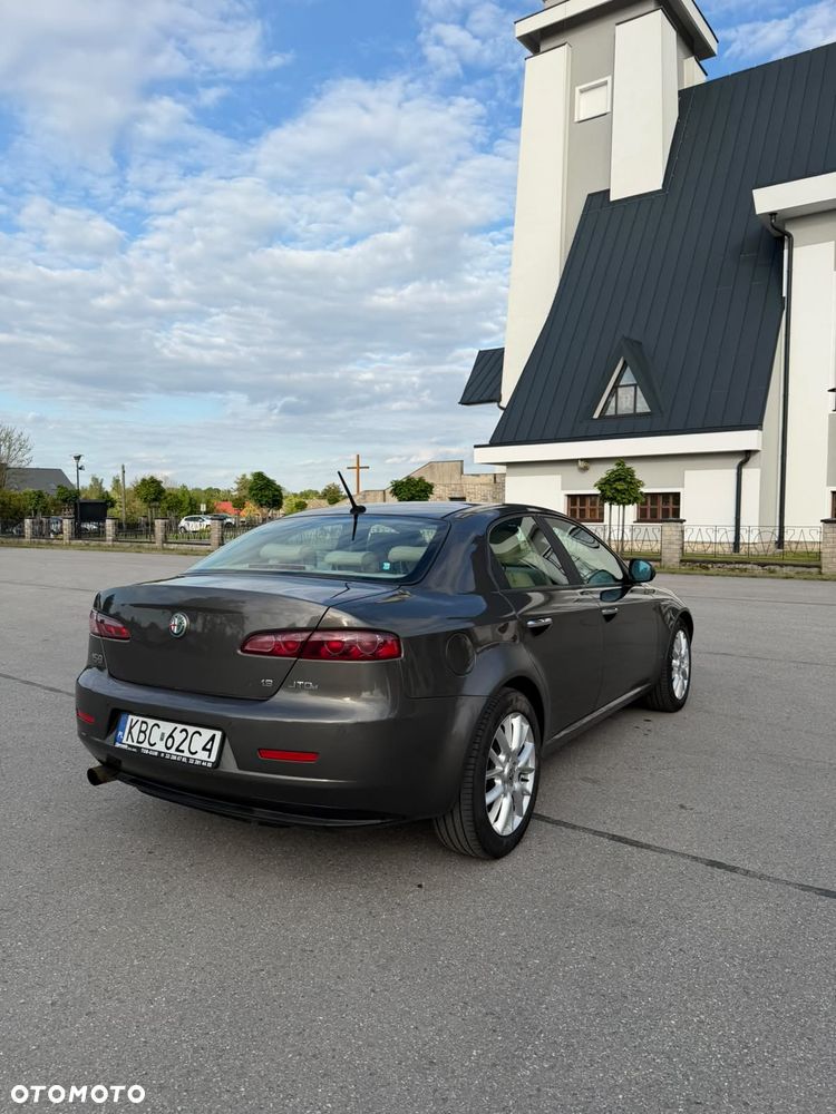Alfa Romeo 159 1.9JTDM Distinctive - 8