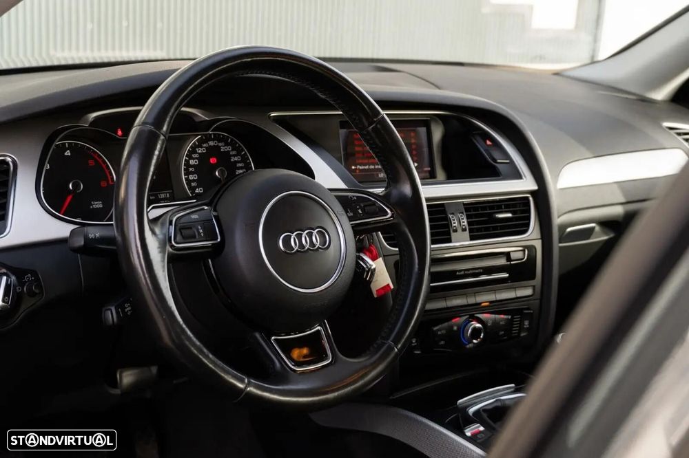 Audi A4 2.0 TDI Business Line S-line - 8