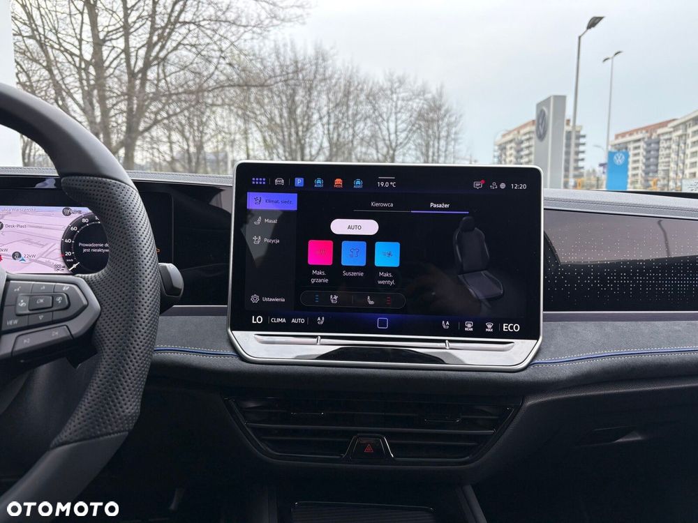 Volkswagen Passat Variant 1.5 TSI ACT mHEV R-Line Plus DSG - 16