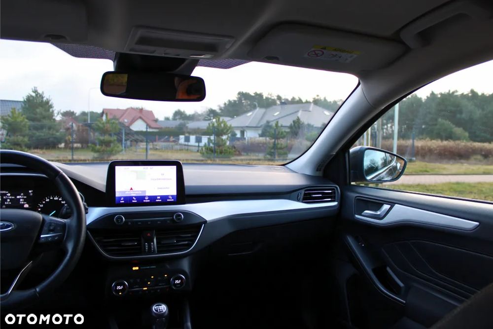 Ford Focus 1.5 EcoBlue STart-Stopp-System TITANIUM - 27