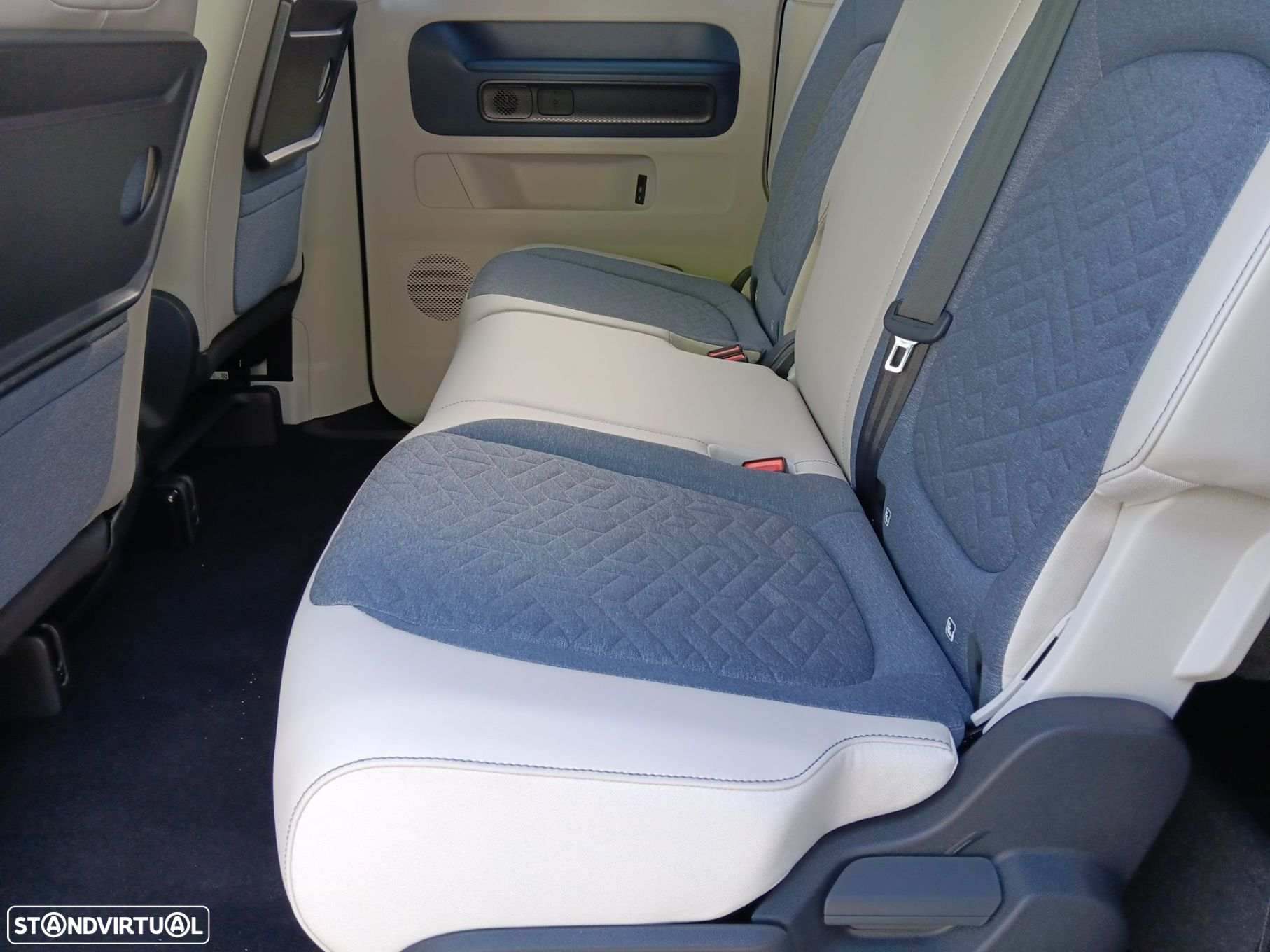 VW ID.Buzz Pro - 19