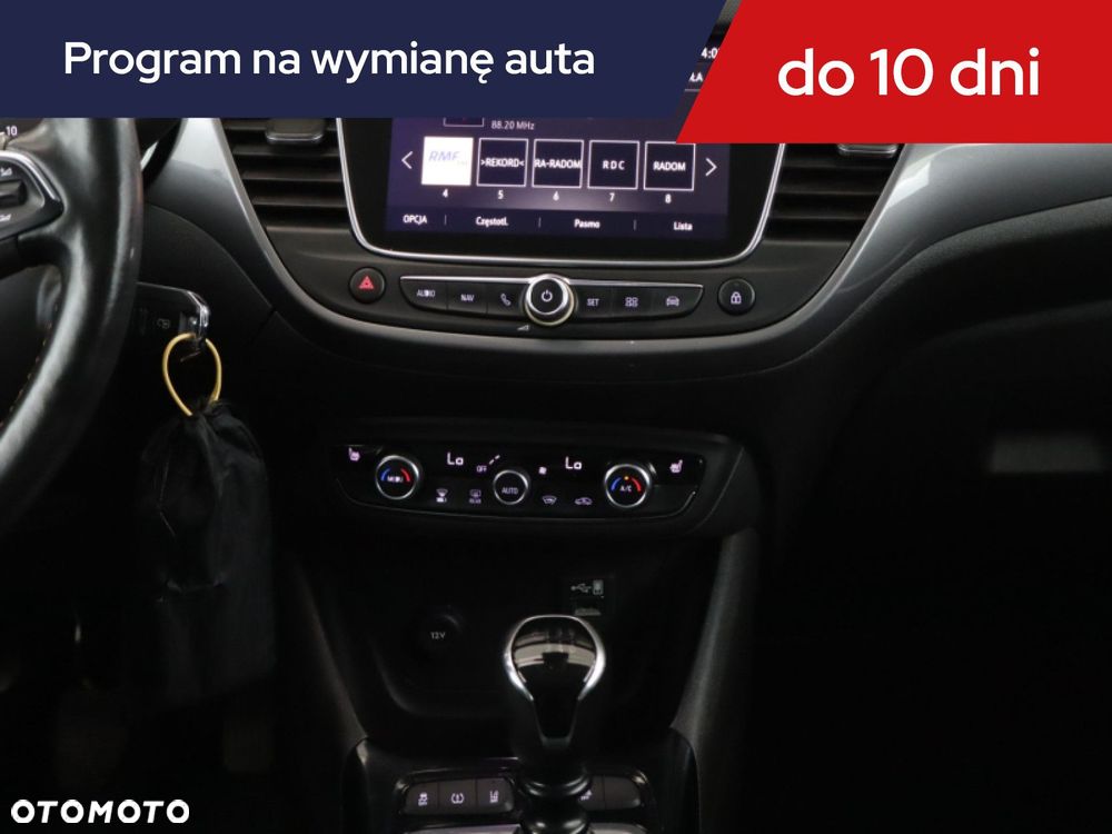 Opel Crossland X - 14