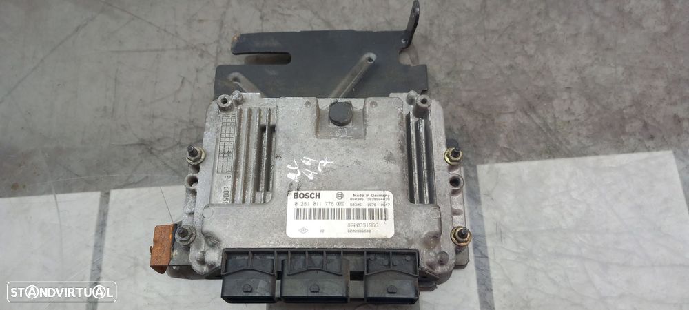 Centralina motor / ECU RENAULT Grand Scénic II (JM0/1_) - 1
