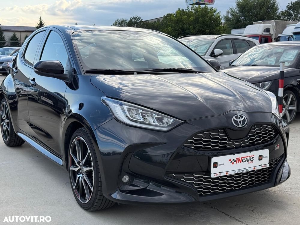 Toyota Yaris 130 1.5 VVT-i GR SPORT - 2