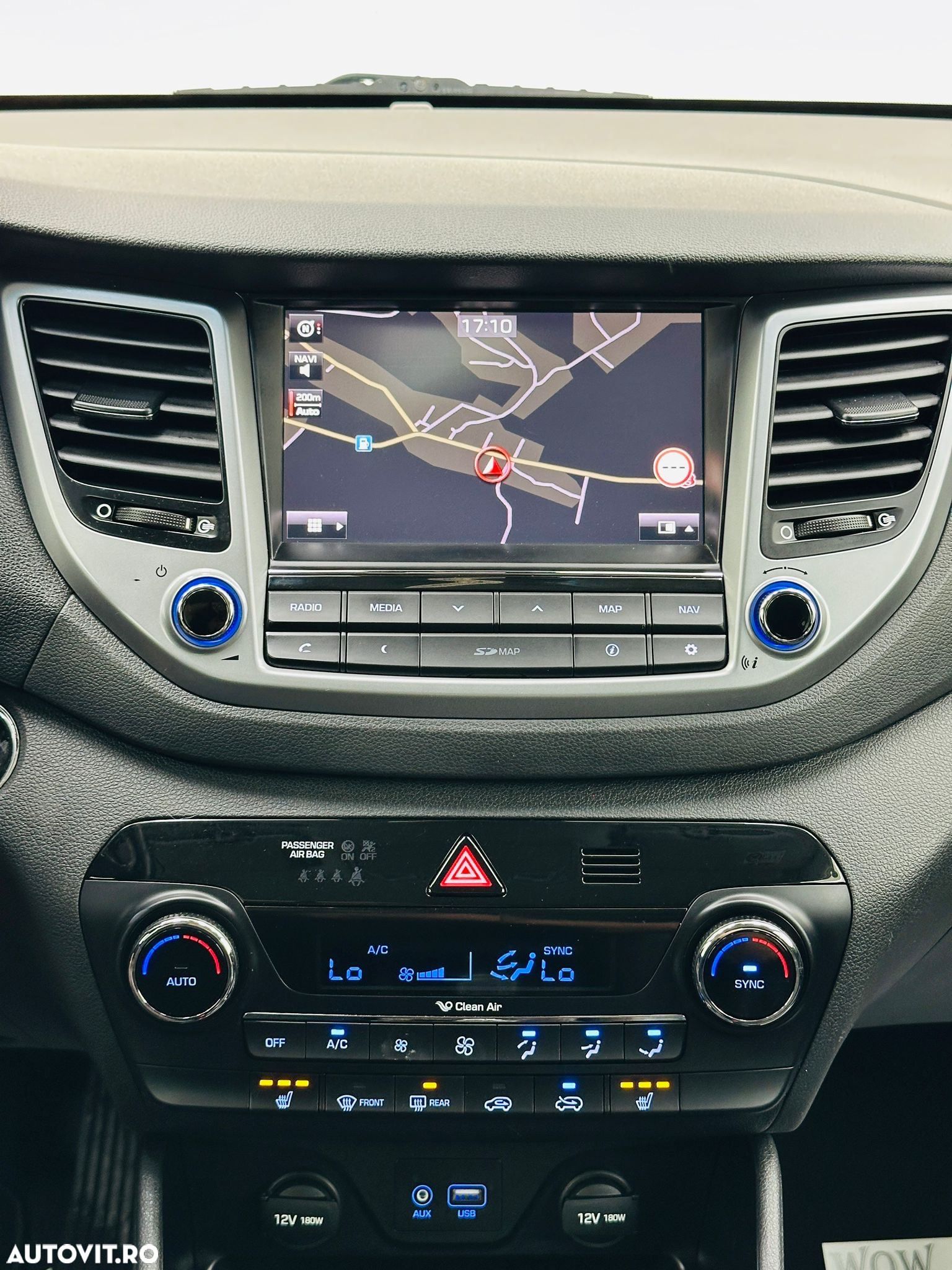Hyundai Tucson - 32