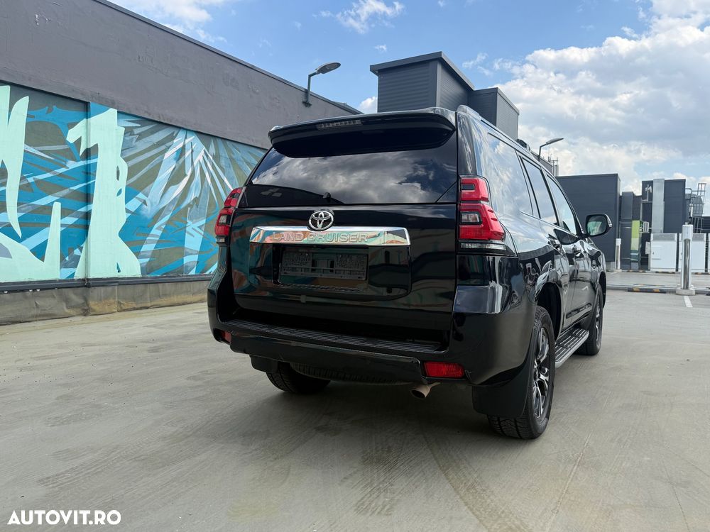Toyota Land Cruiser 2.8l D-4D 204 CP A/T 7 locuri Luxury AVS Black - 5