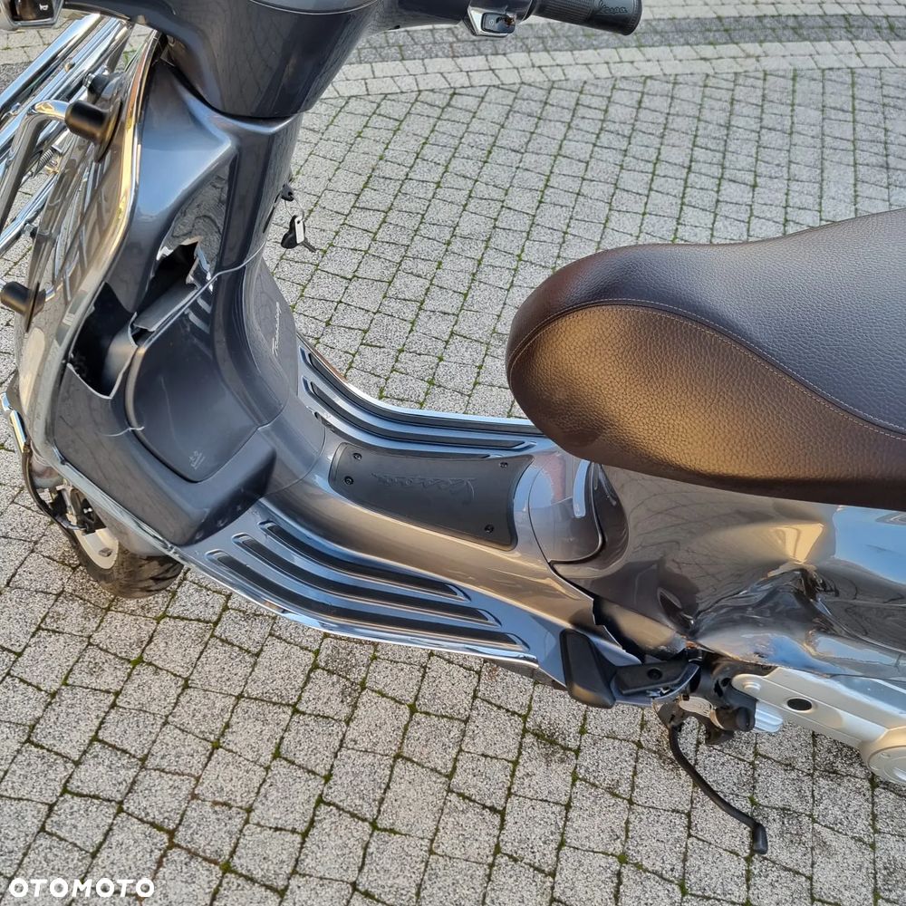 Vespa Primavera - 17