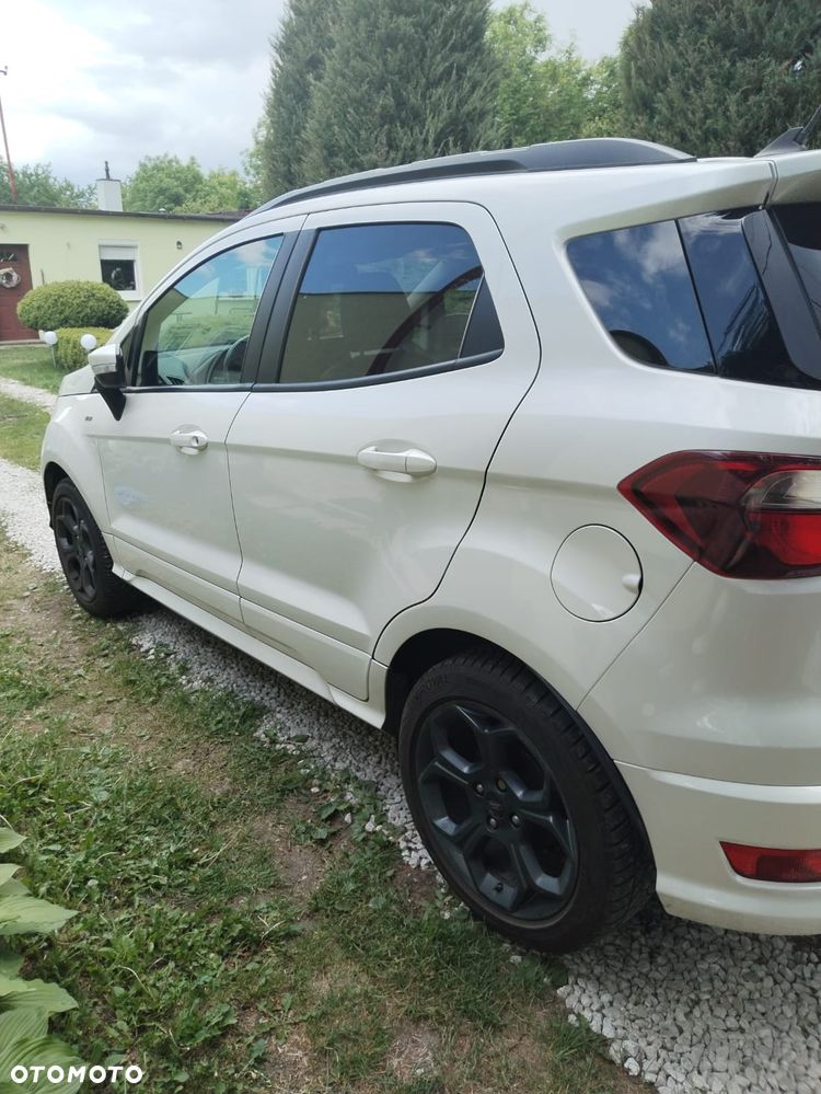 Ford EcoSport - 1