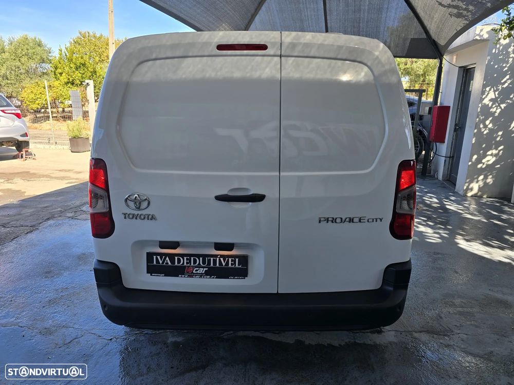 Toyota Proace City 1.5D - 6