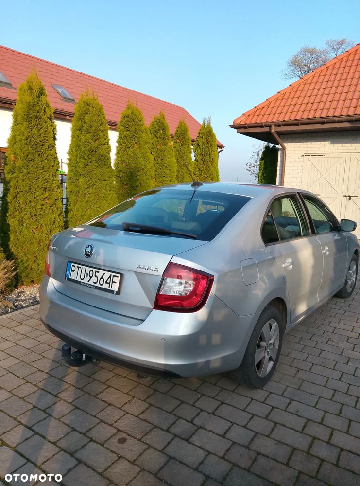 Skoda RAPID 1.0 TSI Ambition - 4