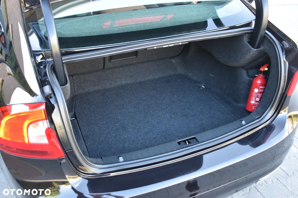 Volvo S60 D3 Summum - 16