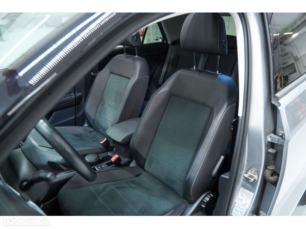 VW T-Roc 1.5 TSI Style DSG - 18