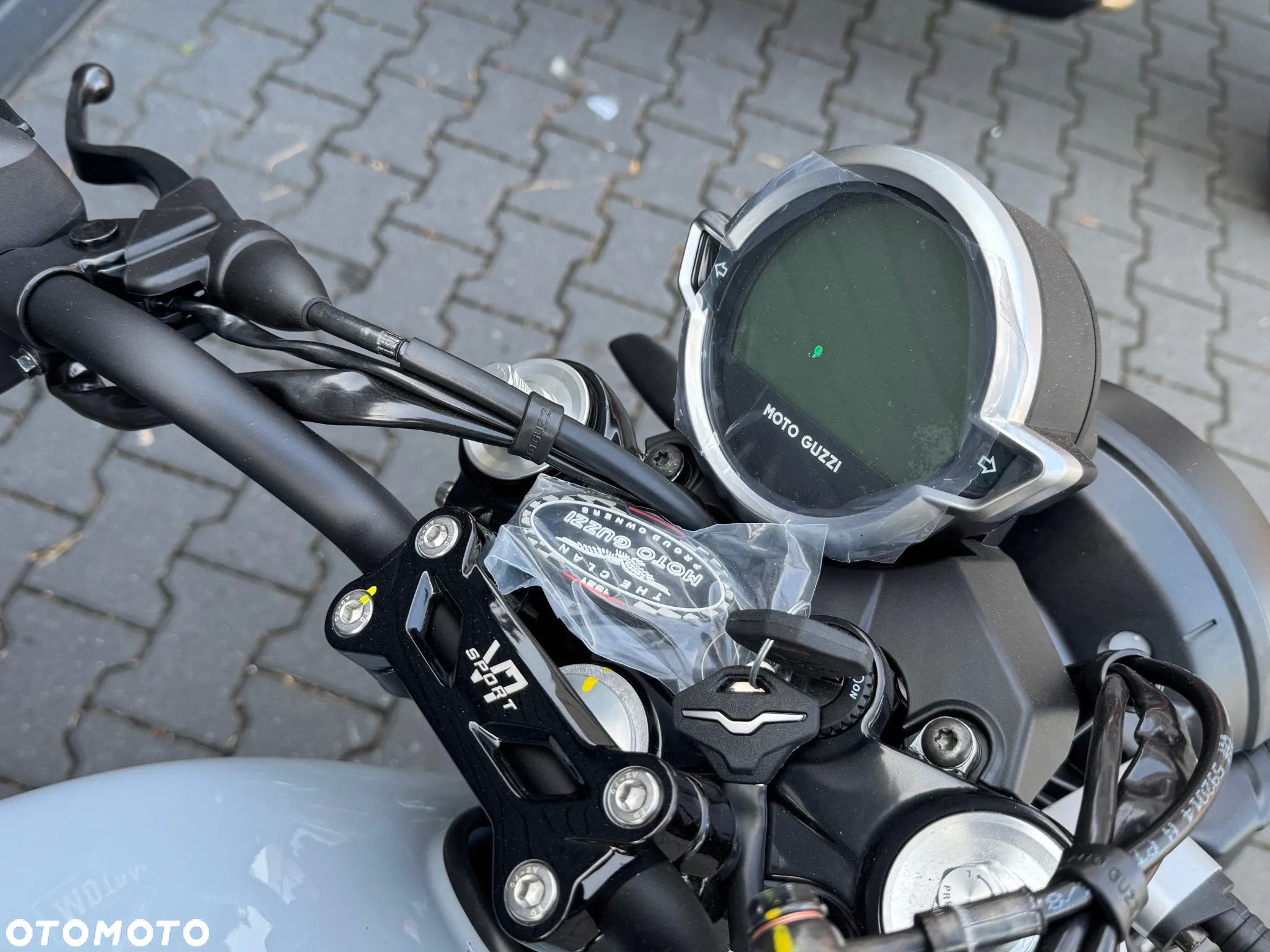 Moto Guzzi V7 - 5