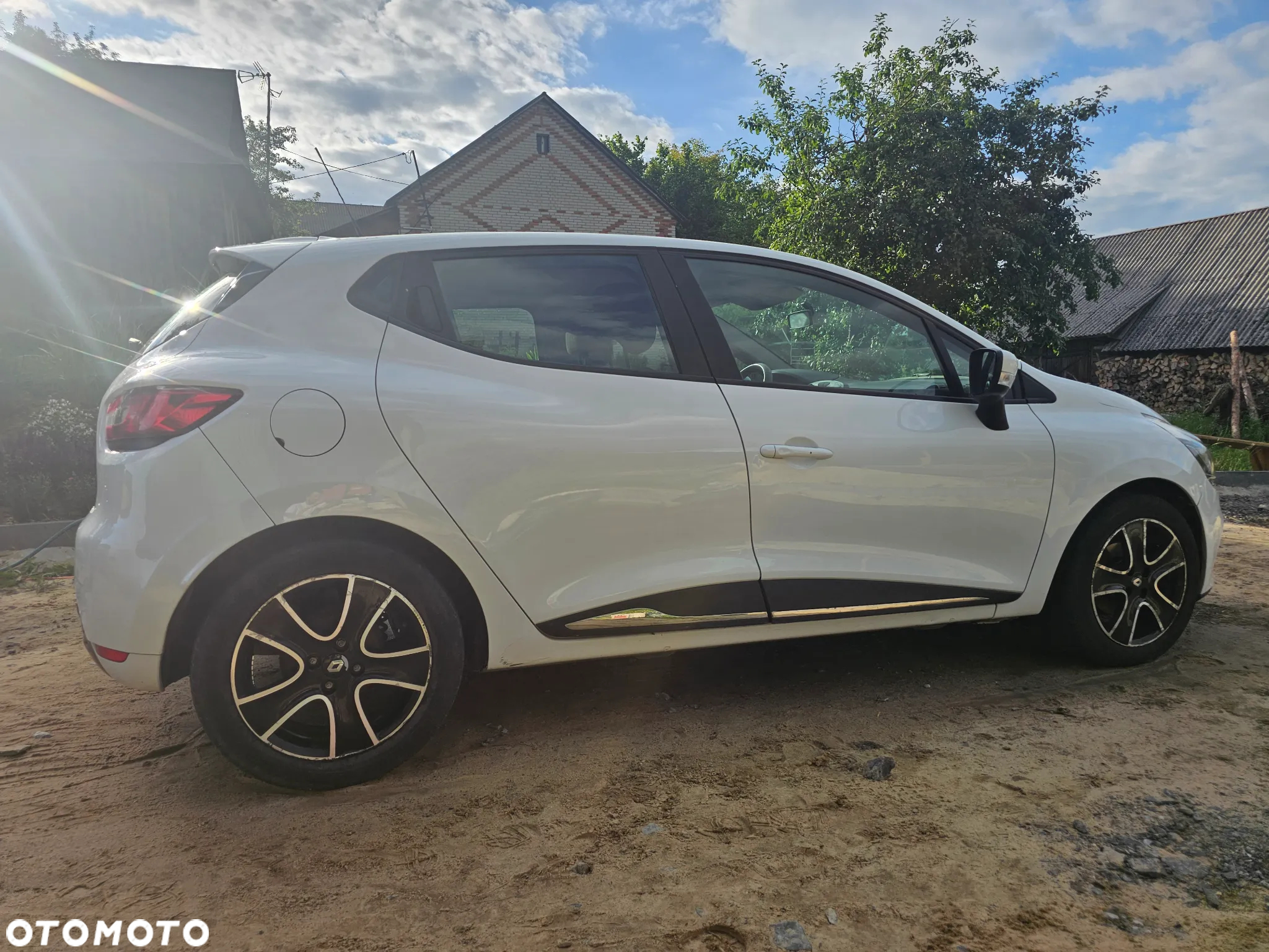 Renault Clio - 4