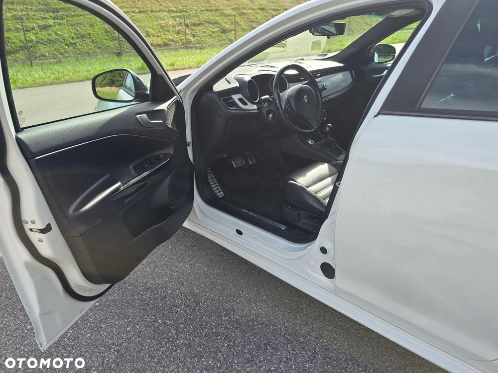 Alfa Romeo Giulietta 1.4 TB MultiAir Distinctive TCT - 14