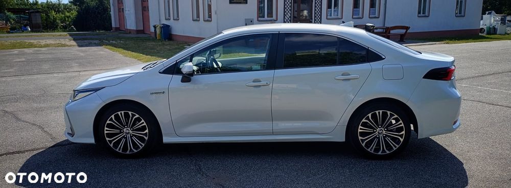 Toyota Corolla 1.8 Hybrid Comfort - 19