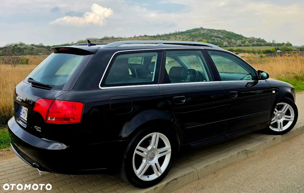 Audi A4 Avant 2.0 T FSI quattro - 4