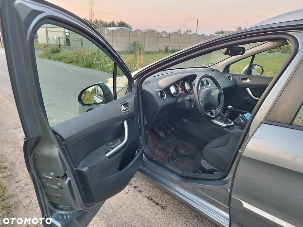 Peugeot 308 1.6 HDi Premium - 9