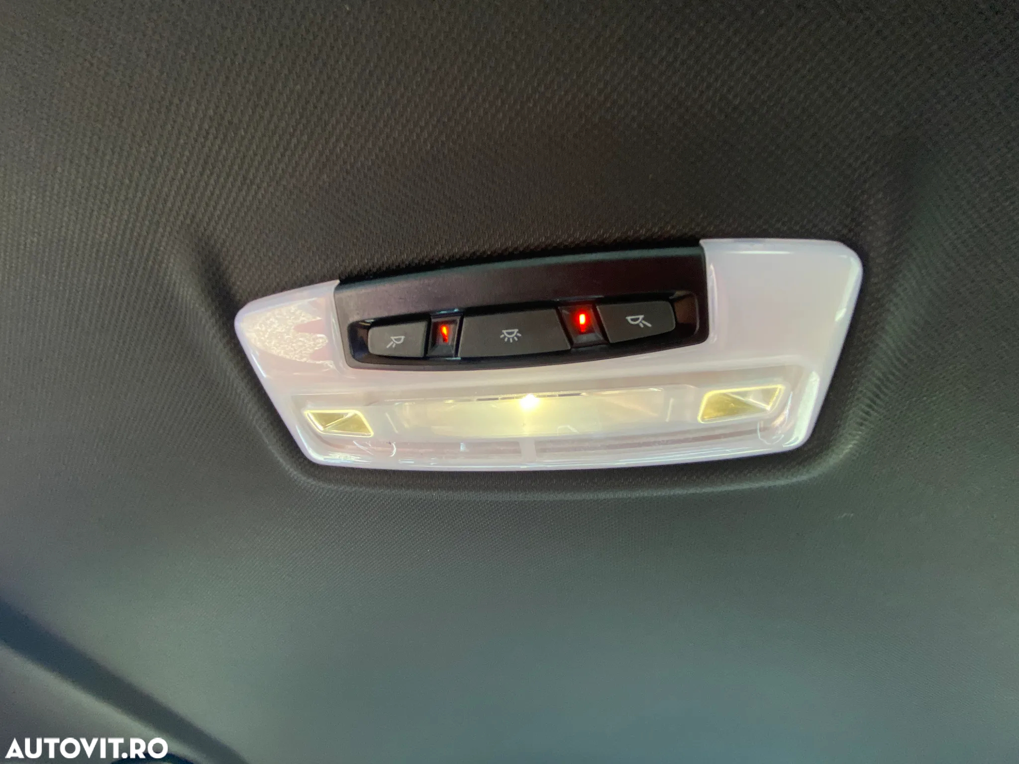 BMW Seria 3 318i Touring Aut. M Sport - 26