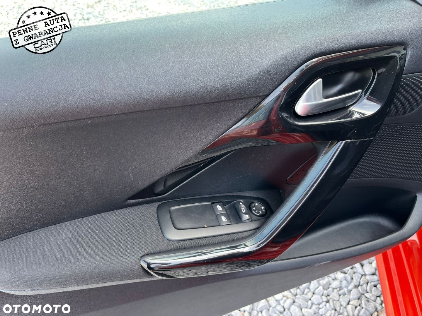 Peugeot 208 - 9