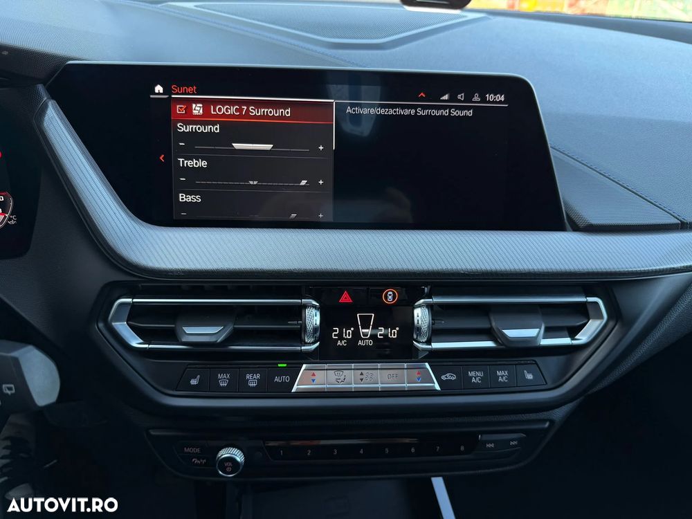 BMW M1 M135i xDrive AT - 36