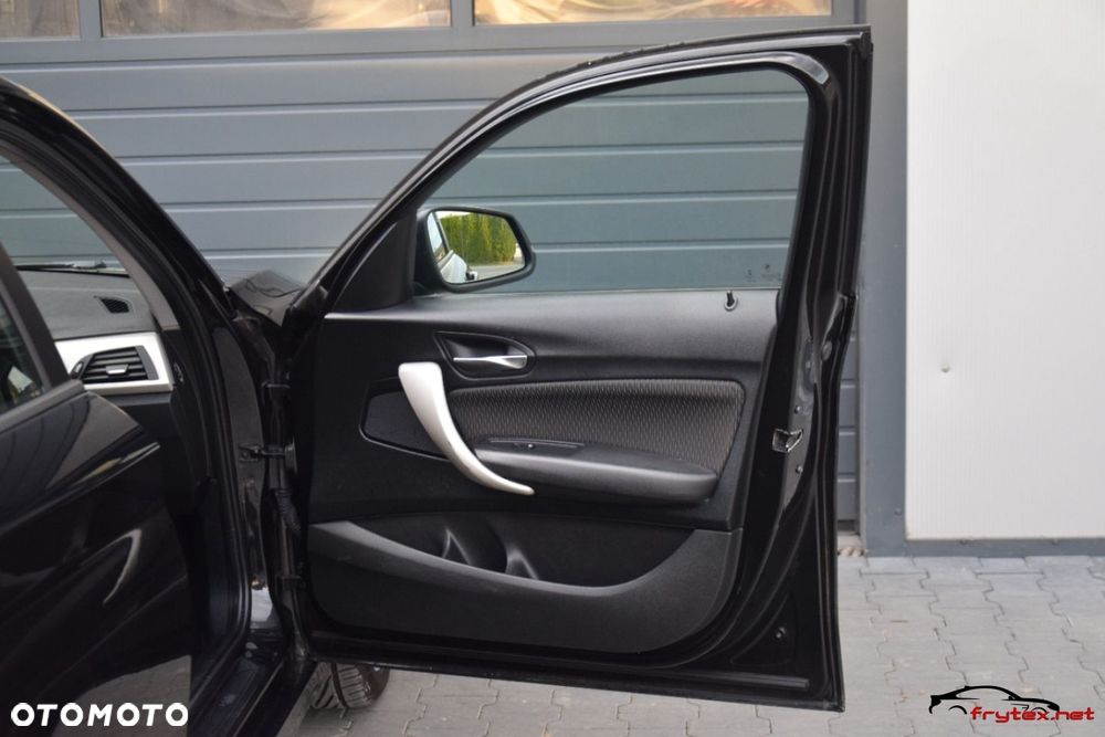BMW Seria 1 - 21