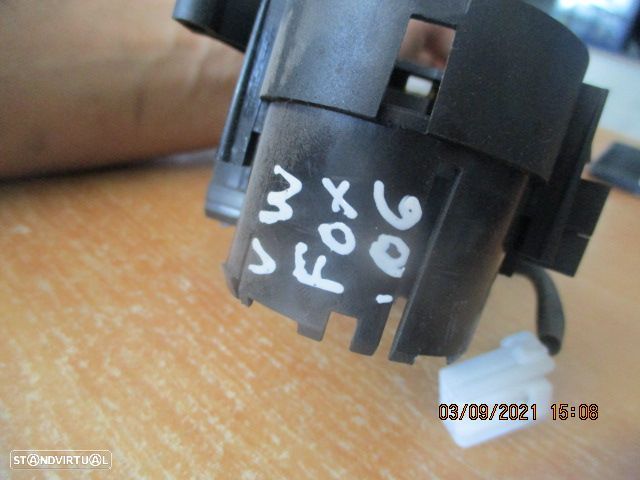 Comutador 5Z0953513A VW FOX 2006 (Luzes, Piscas) VW FOX (5Z) 2007 1.4TDI 70CV 3P PRETO (Luzes, Piscas) - 3