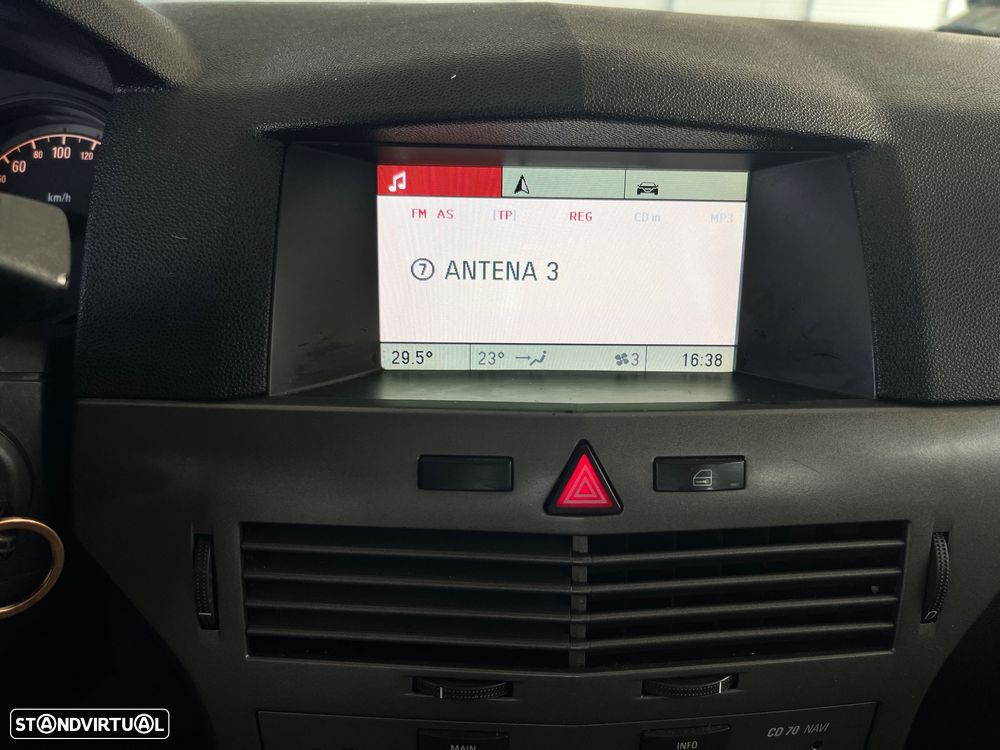 Opel Astra 1.7 CDTI - 11